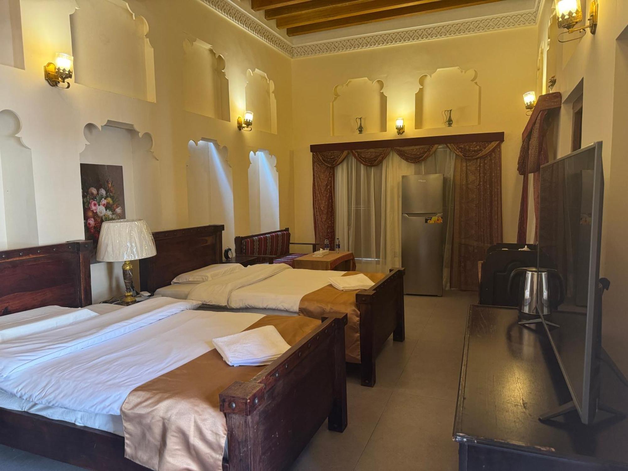 Heritage Home Guest House Dubai Exteriör bild